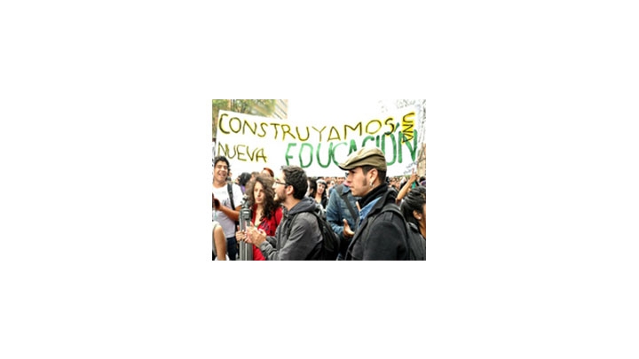 El 12 y 13 de Octubre los estudiantes se movilizar&aacute;n nuevamente e ir&aacute;n a paro, exigiendo una nueva pol&iacute;tica de educaci&oacute;n al gobierno de Santos.