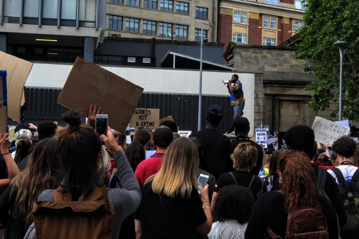 #BlackLivesMatter: Fotogaler&iacute;a de las marchas contra el racismo en Bristol