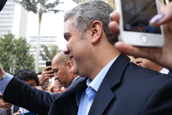 Entre aplausos y abucheos se vivi&oacute; el debate presidencial