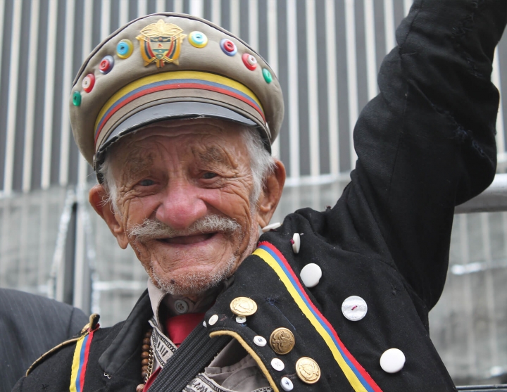 As&iacute; se vivi&oacute; el desfile inaugural del FITB 2016