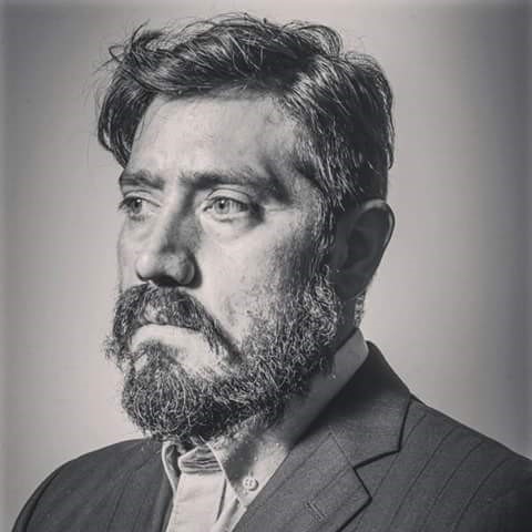  Mauricio Puentes: tras los reflectores y el tel&oacute;n