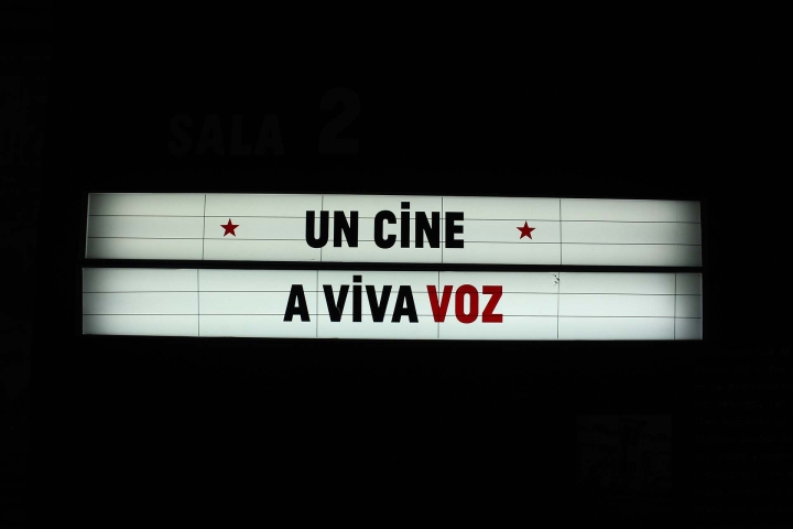 Un cine a viva voz, sala 2 del Museo de Bogot&aacute;